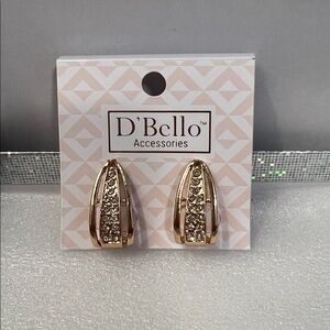 Fashion Goldtone Teardrop CZ Posts